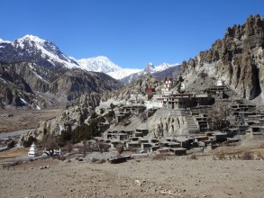 28th February - Annapurna circuit day 7 (a day around Manang) [Nepal]